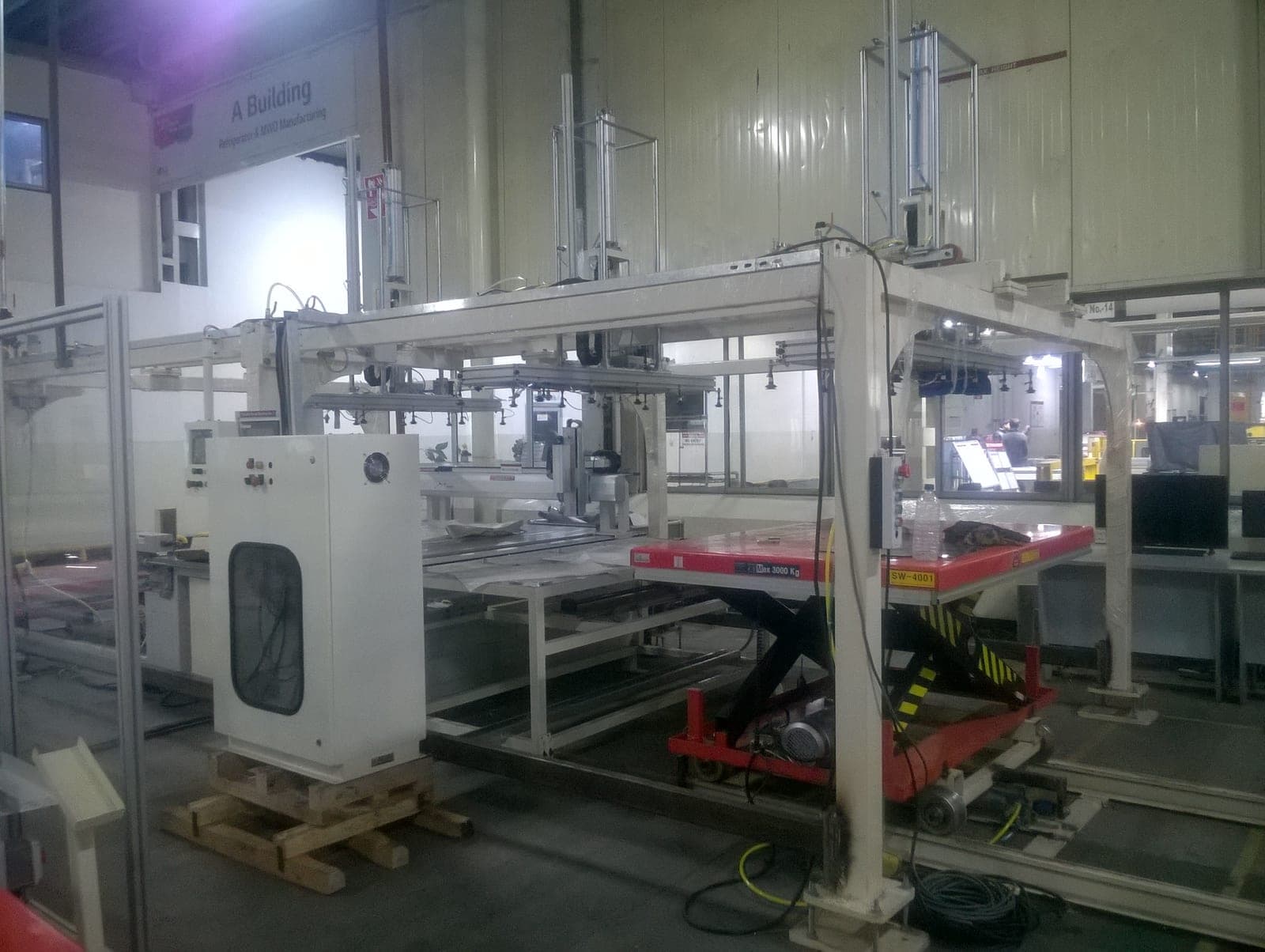 Glass Pick, Place & Cutting Machine — photo 3