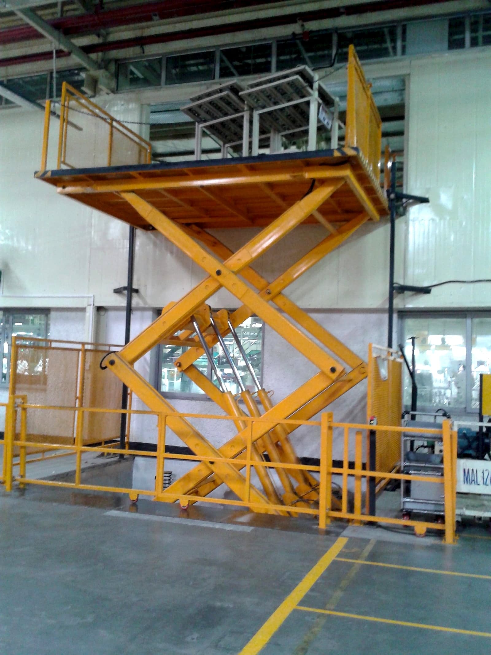 Hydraulic Lift