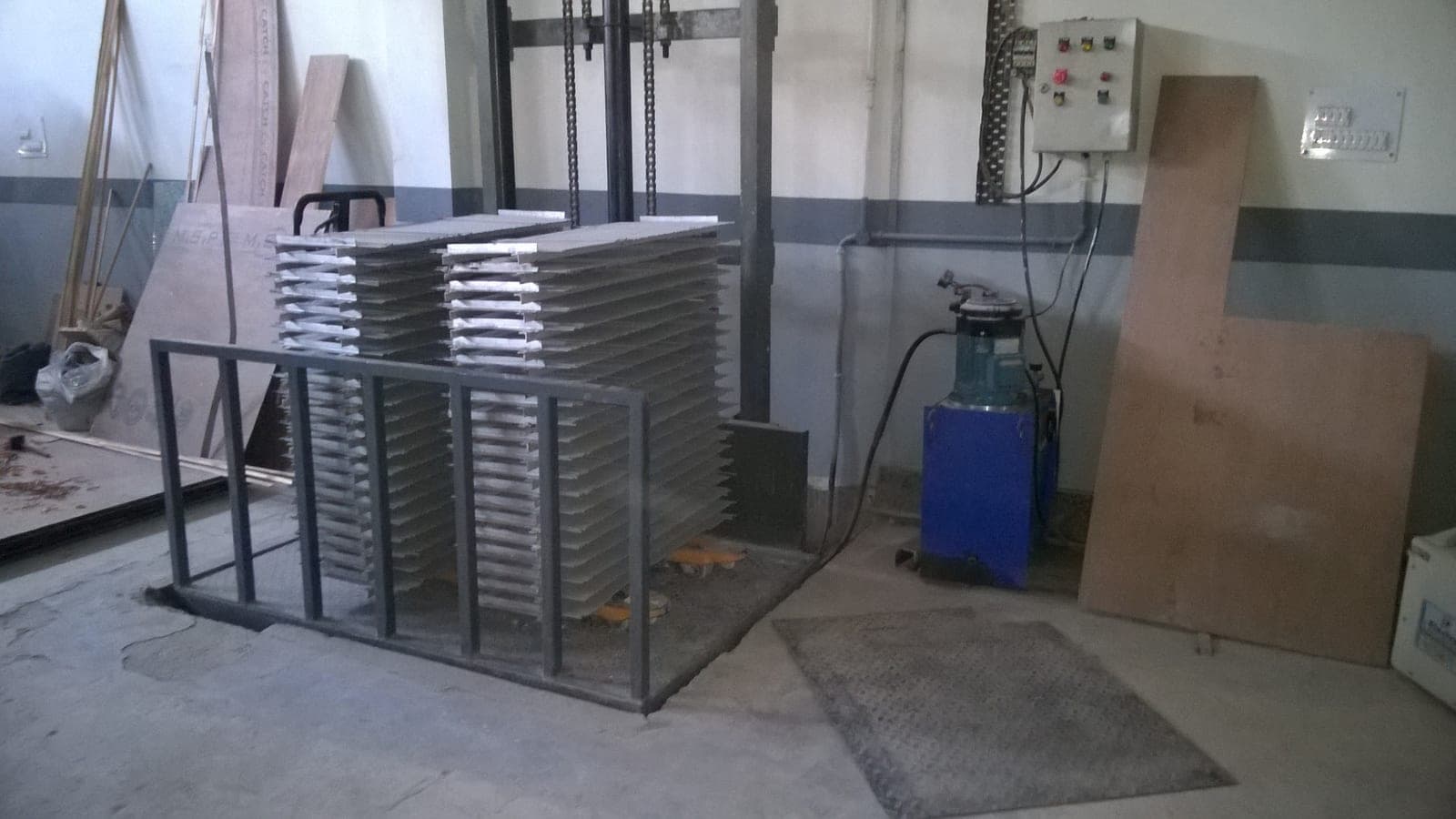 In-Transit Material Handling System — photo 2
